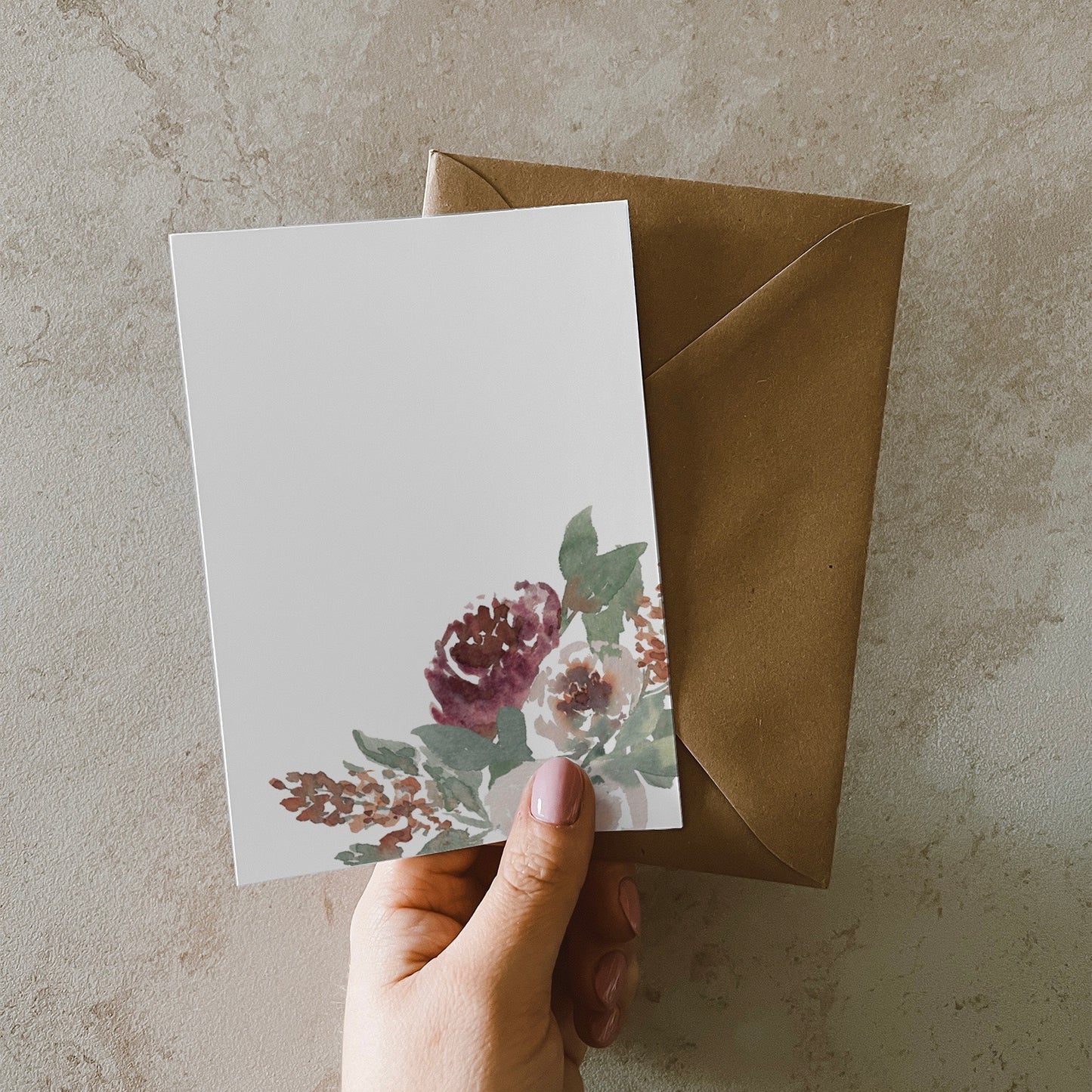 Klappkarte mit aquarellierten Rosen im Loose Watercolor Stil unten rechts in der Ecke.