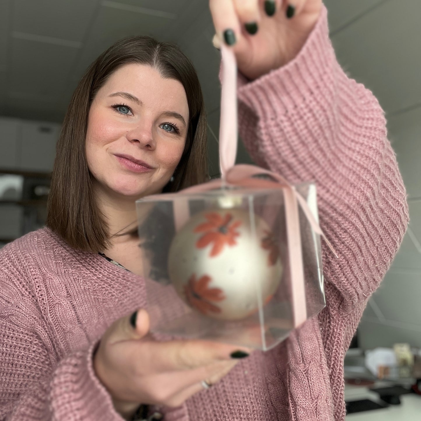 Weihnachtskugeln bemalen & beschriften | 19.12.2025