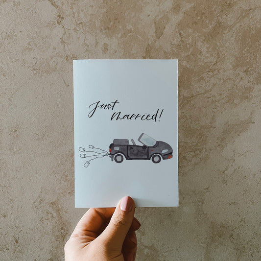 Postkarte DIN A6 Aquarell Auto mit Dosen und Text Just Married